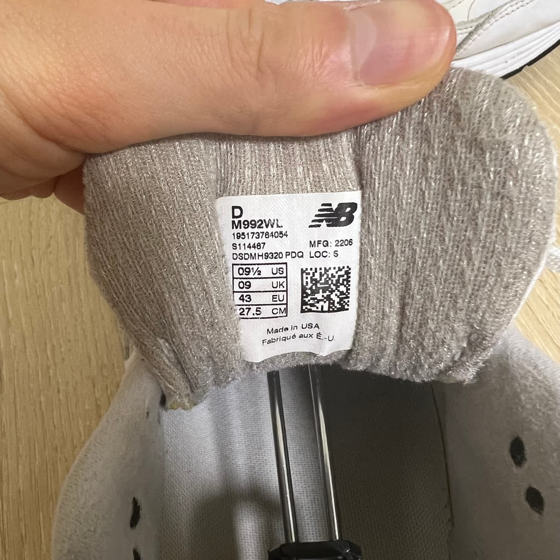뉴발란스 992 화이트 상품이미지5