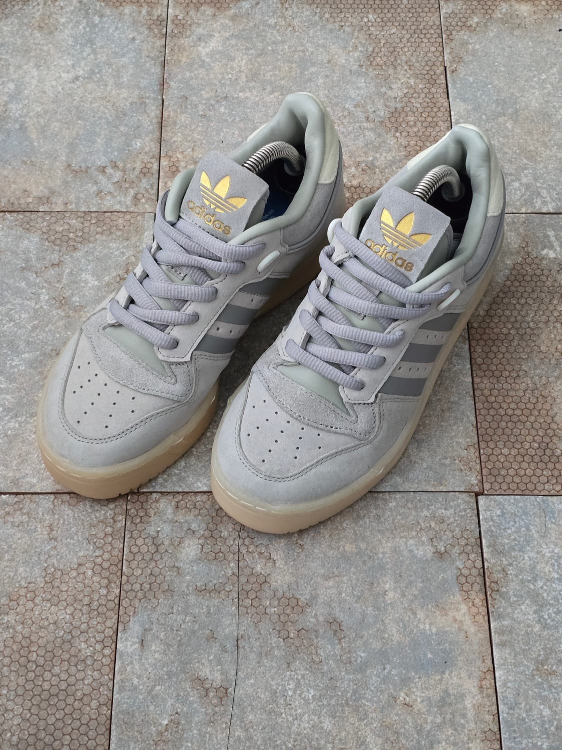 (225)아디다스 라이벌리 로우 86 그레이 상품이미지1