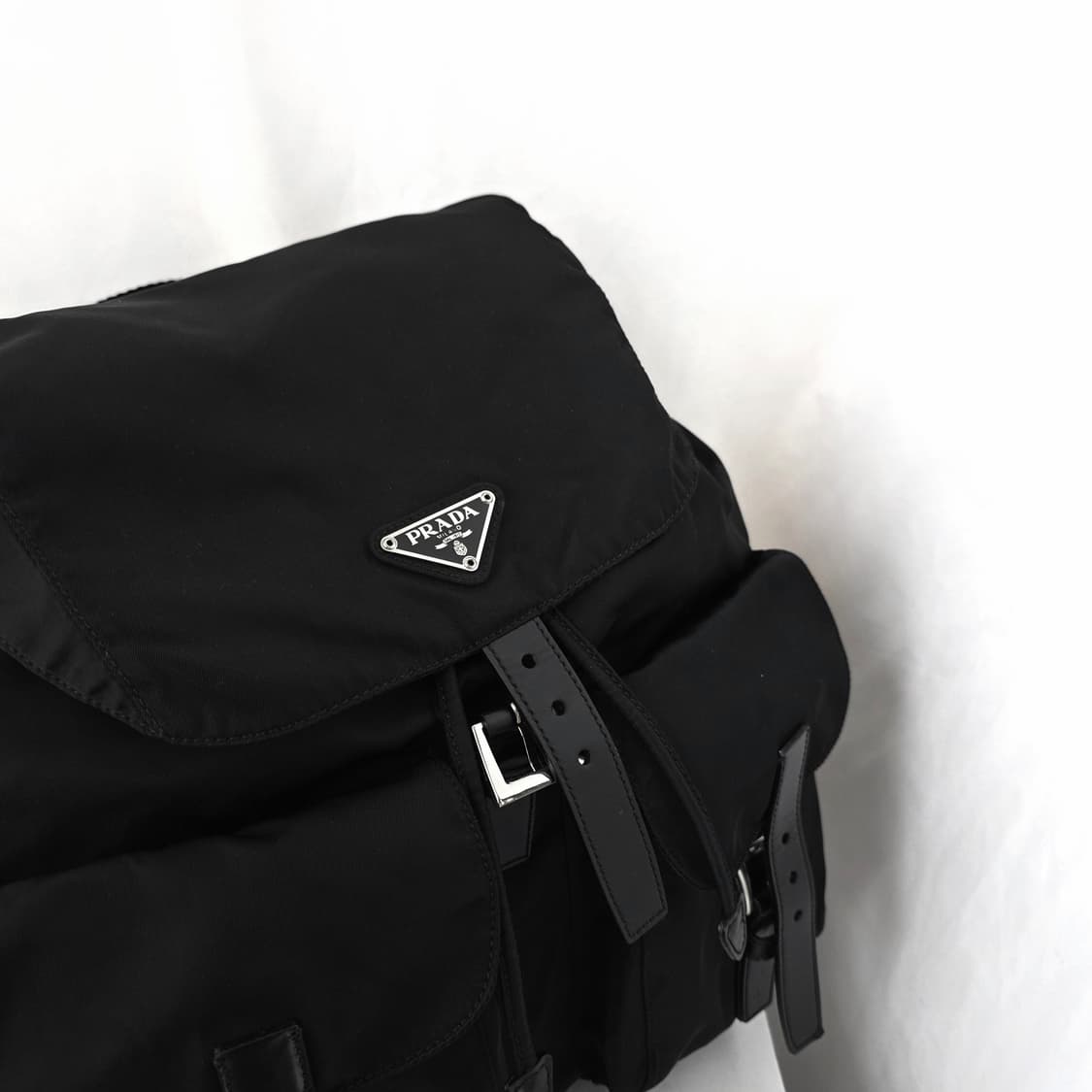 [정품 PRADA] 프라다 투포켓 나일론 빈티지백팩 상품이미지2