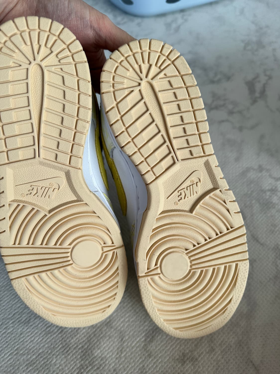 나이키 덩크 로우 옐로우 스트라이크 상품이미지5