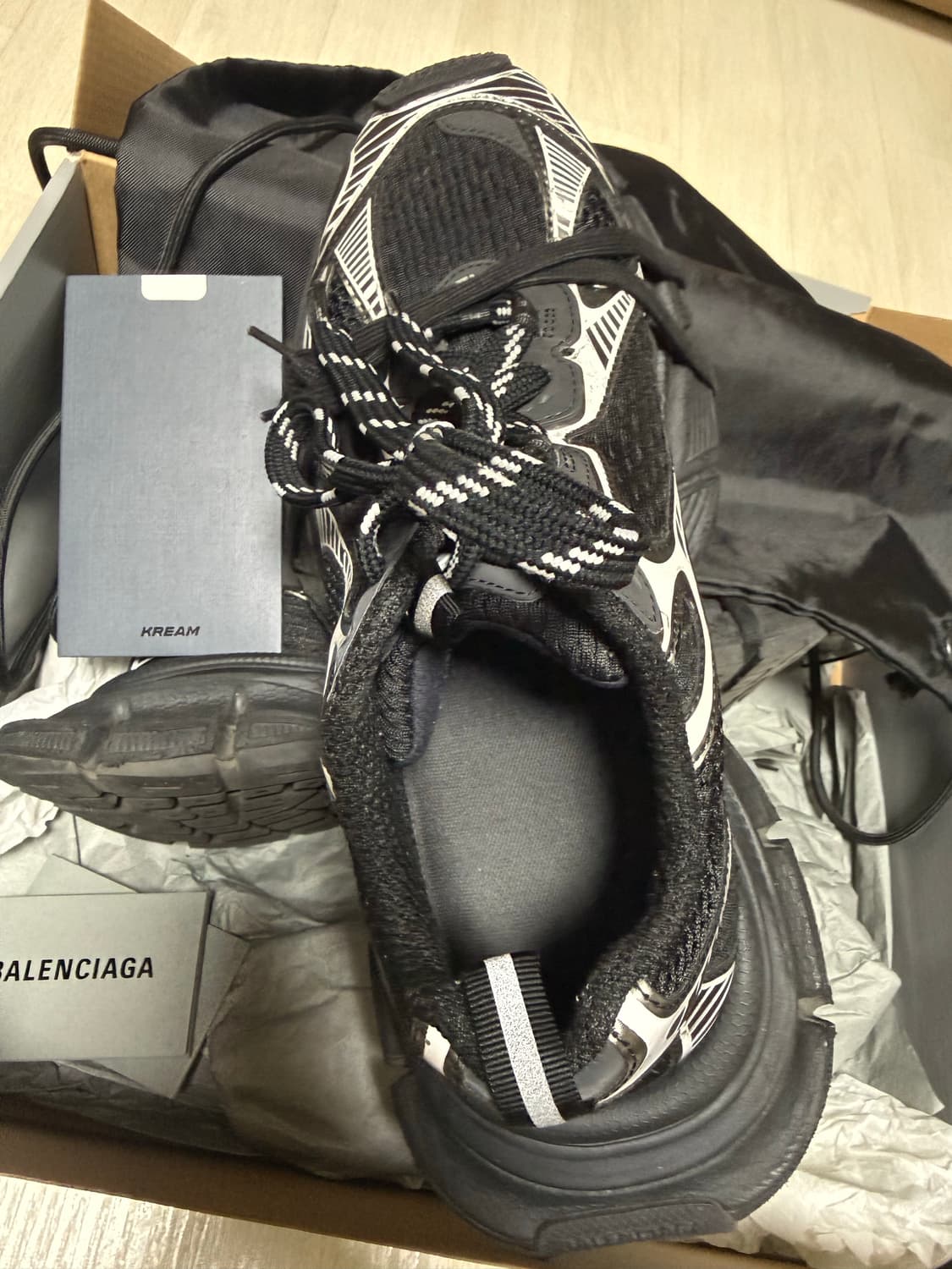 발렌시아가 3XL 스니커즈 블랙 42사이즈 상품이미지3