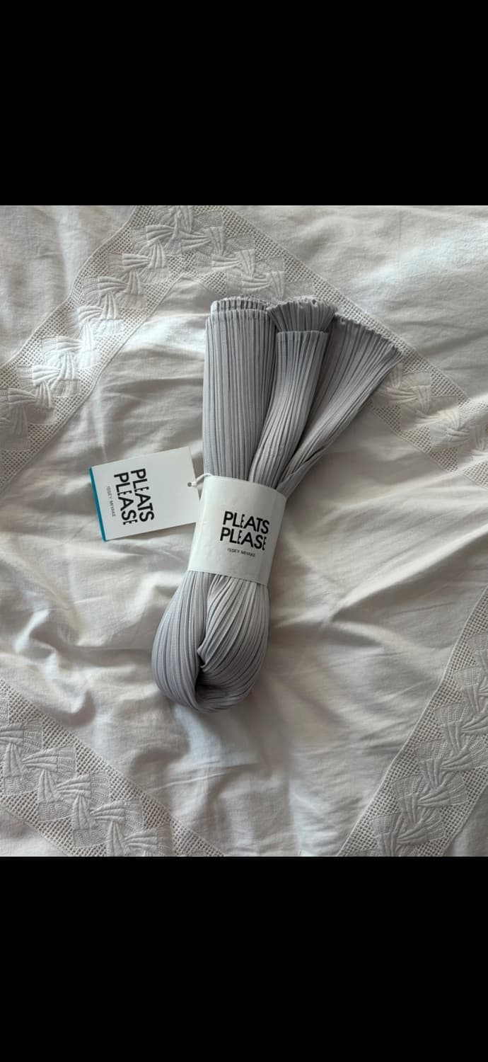 플리츠플리즈 베이직 티셔츠  상품이미지2