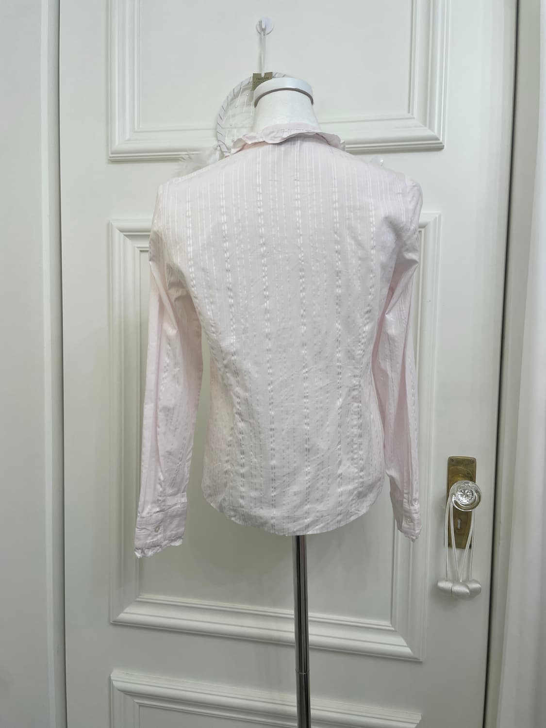 pink ruffle collar cute shirt(size-M) 상품이미지3