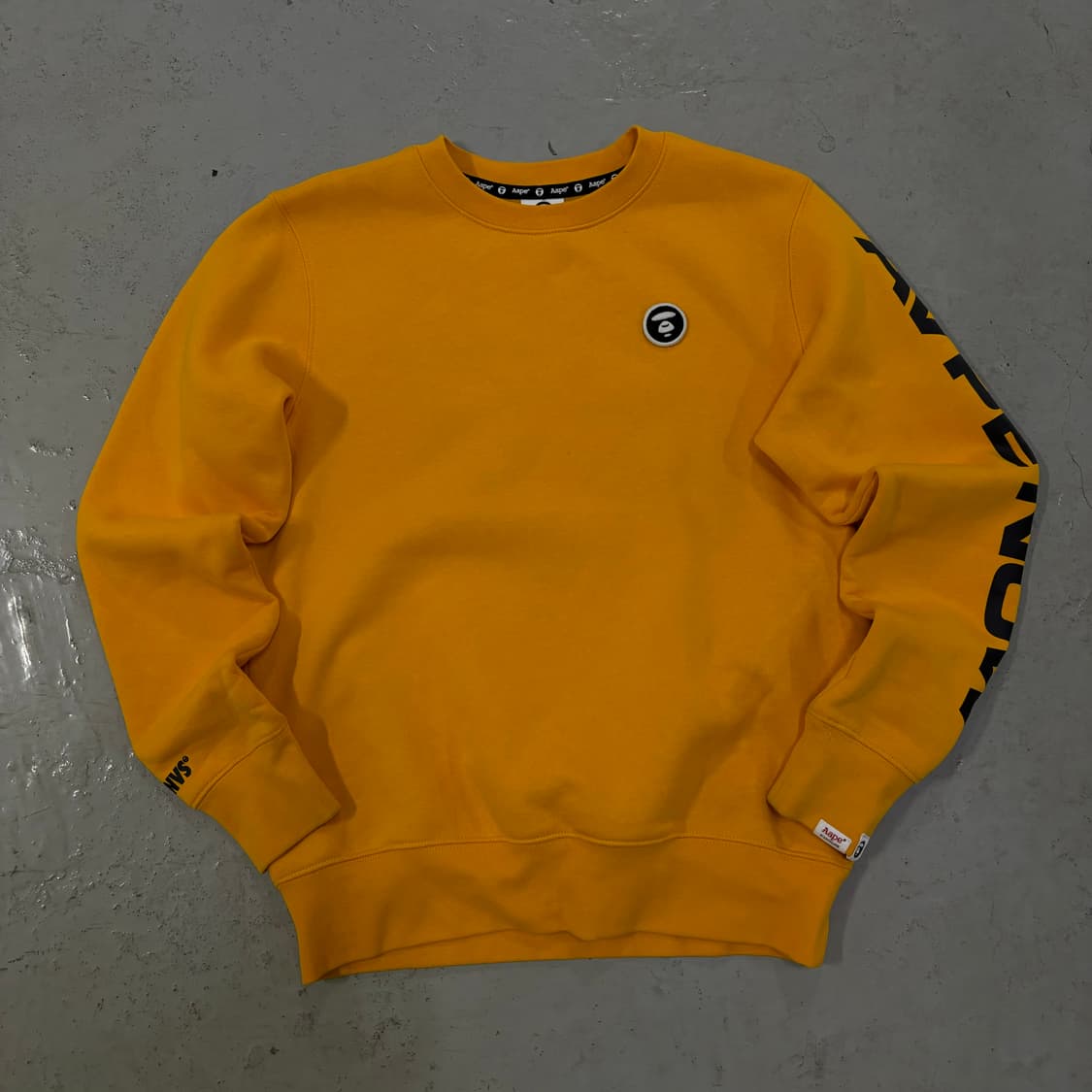 95 에이프 베이프 맨투맨 상품이미지1