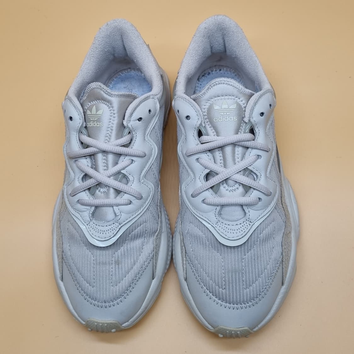 아디다스 오즈위고 베이지 여성운동화240  상품이미지2