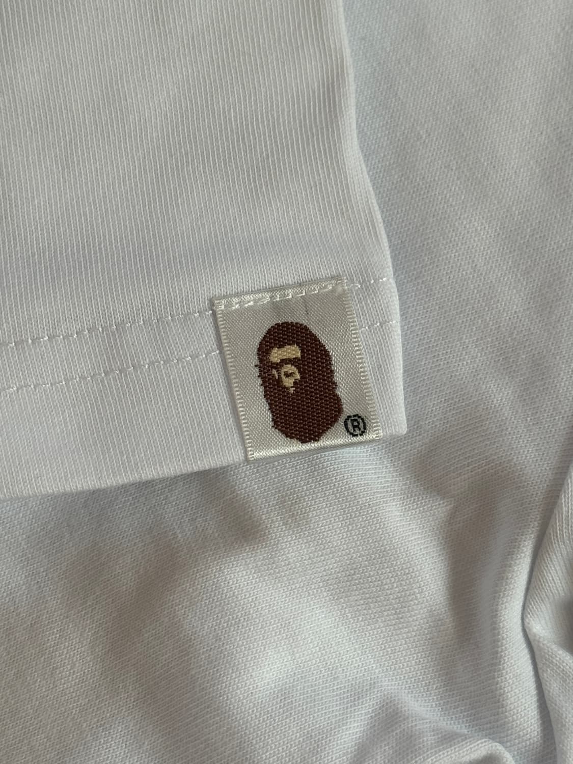 베이프 산리오 반팔 M 상품이미지3