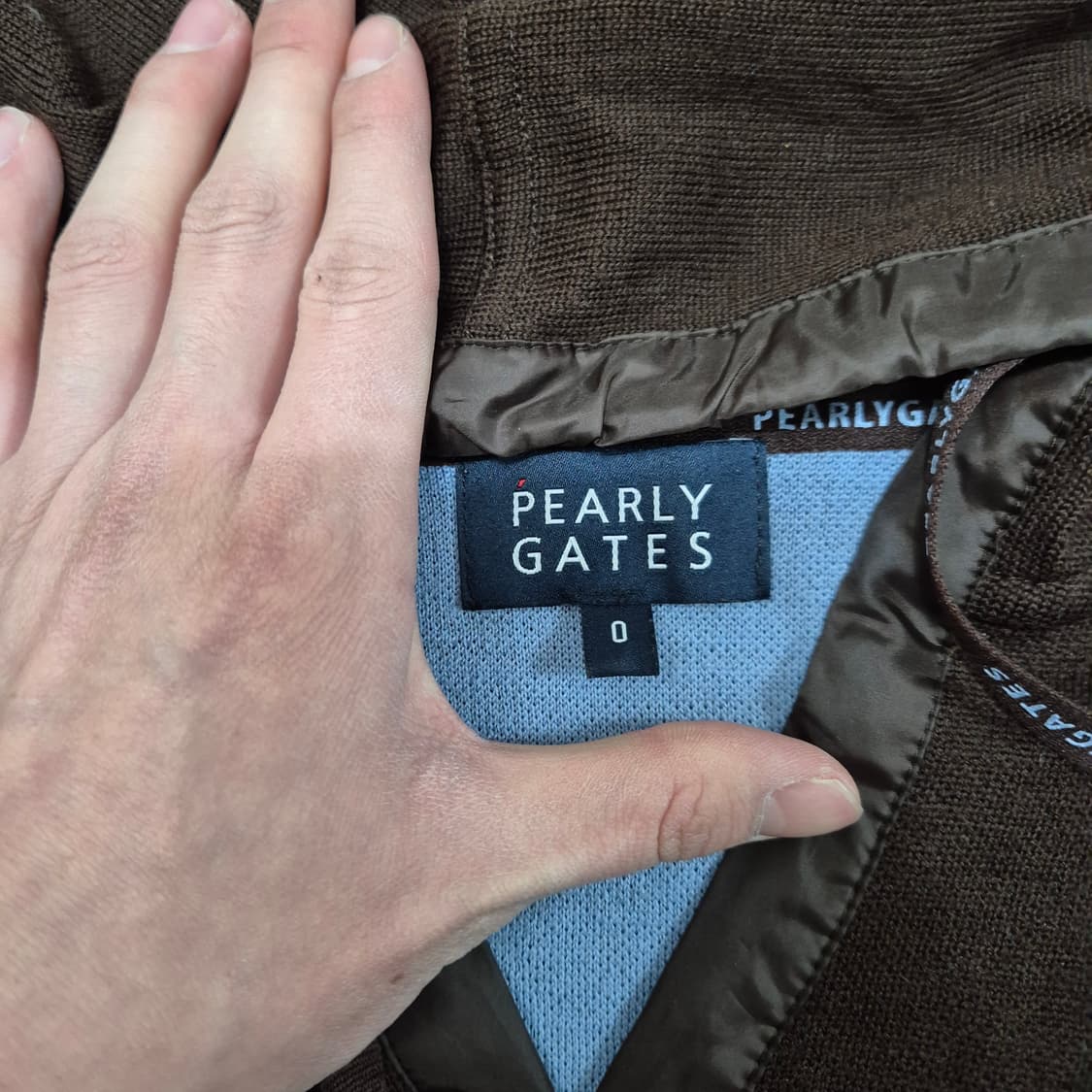 파리게이츠 여성 골프웨어 멀티 자수로고 후드 니트 (0) 상품이미지6