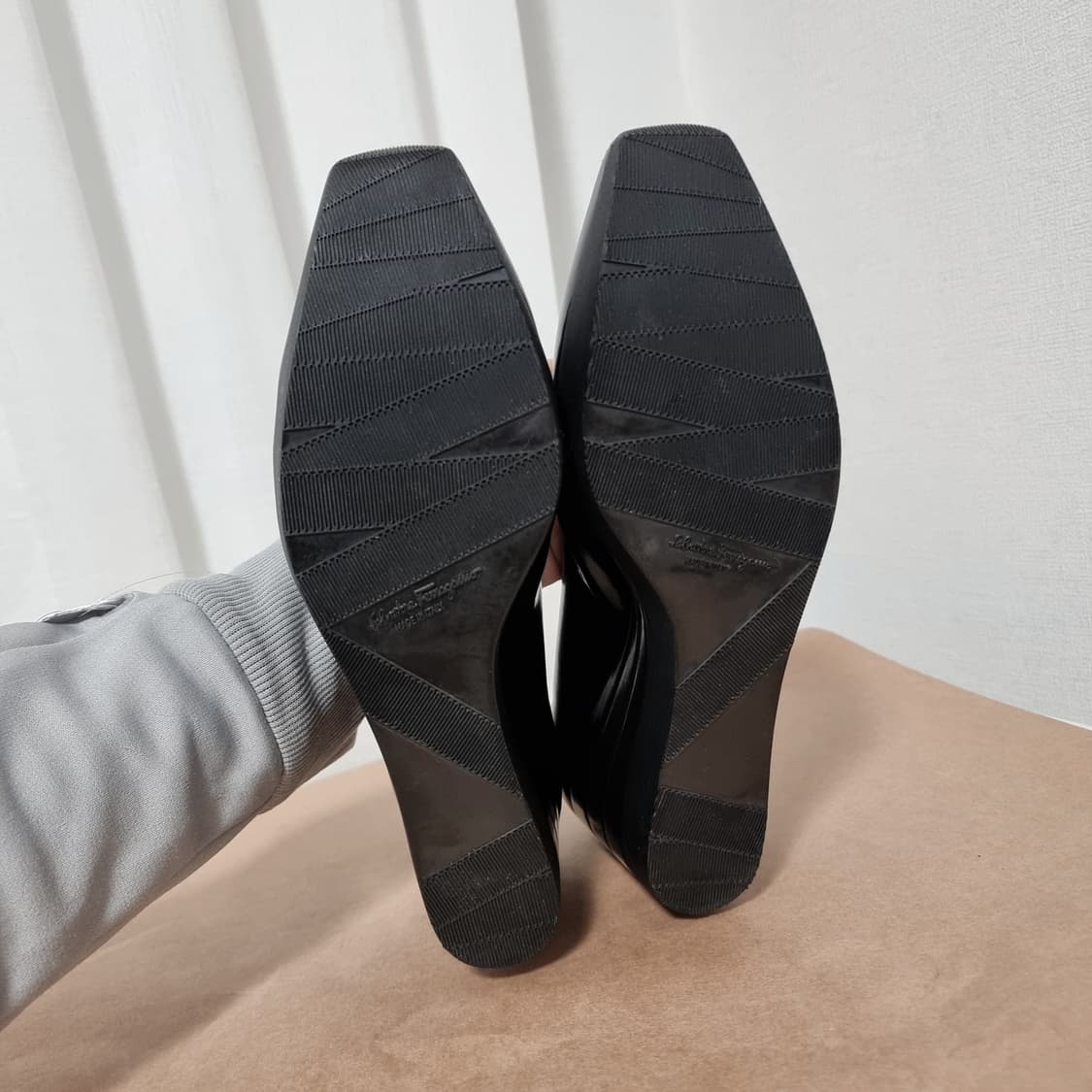 페라가모 웨지힐 구두 힐 슈즈 (37.5/245) 상태최상 상품이미지5