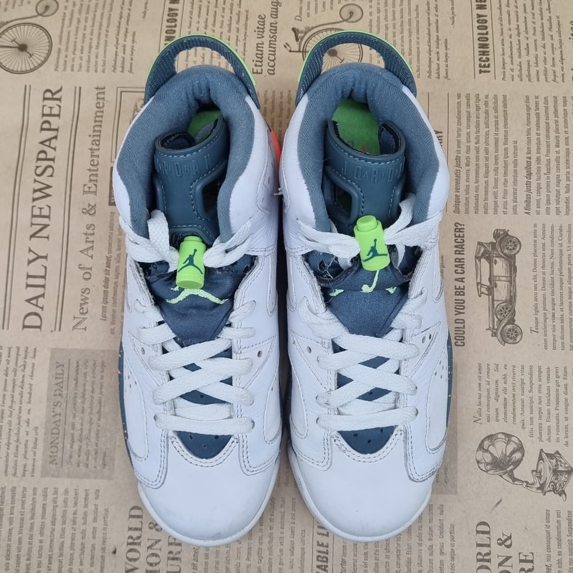 나이키 에어 조던 6 레트로 아동운동화225 상품이미지2