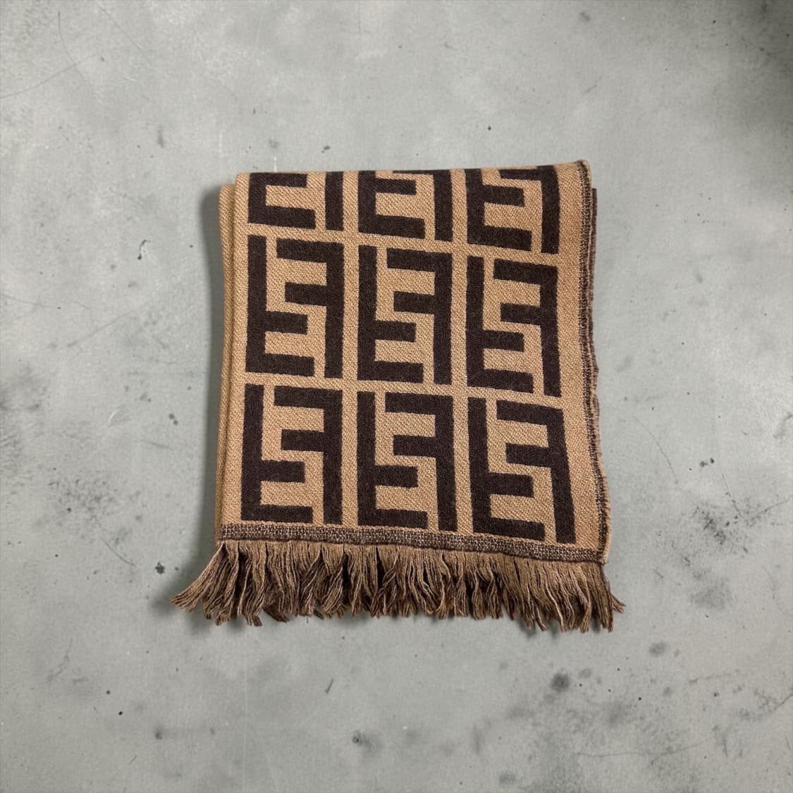 펜디 FF 모노그램 울 머플러 상품이미지4