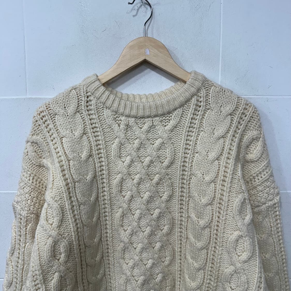 프릭스스토어 헤비웨스트 아란 스웨터 상품이미지2