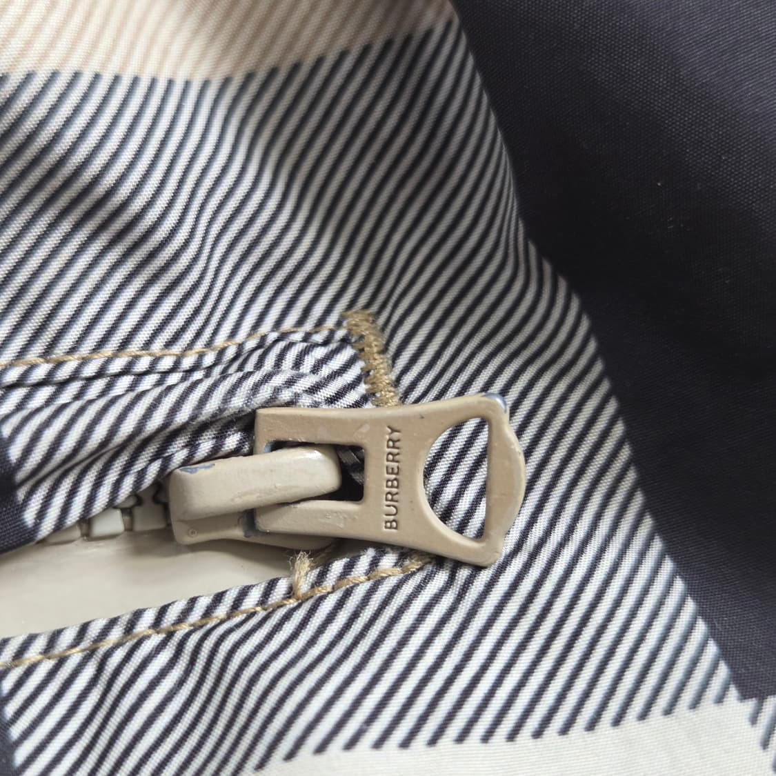 버버리 체크 수영복 L 상품이미지3