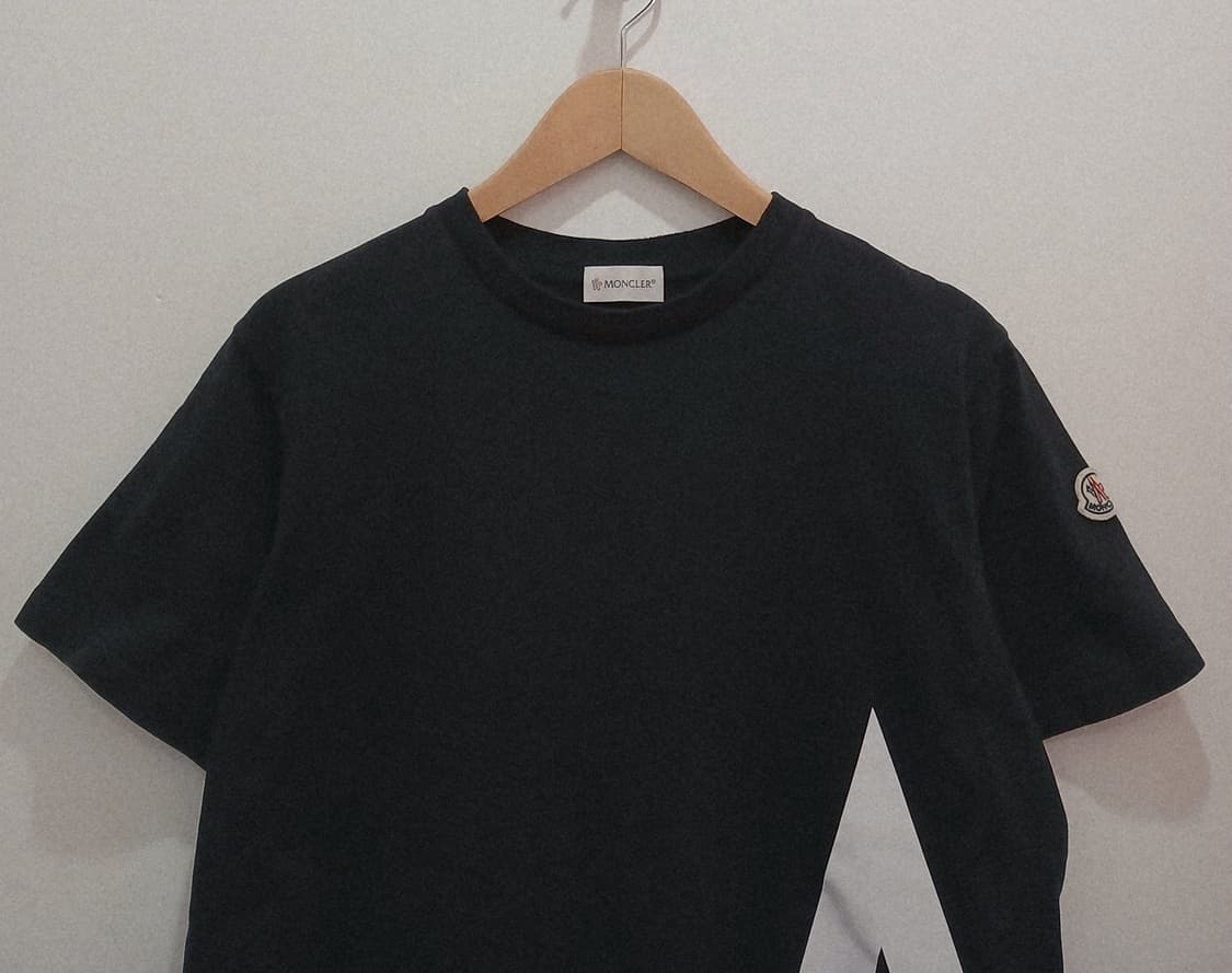 (정품) 몽클레어 반팔티 상품이미지3