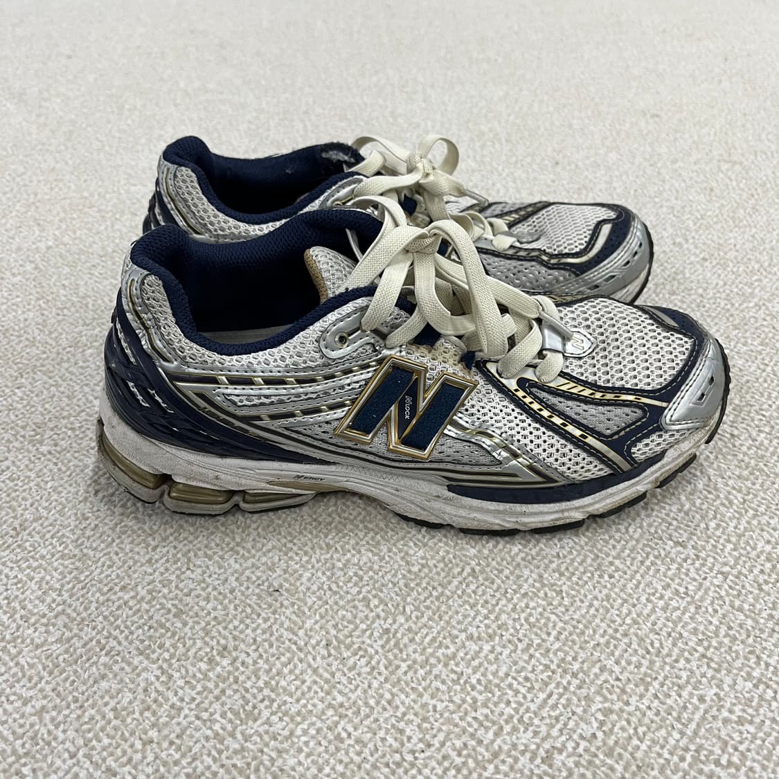 250 뉴발란스 1906R 스니커즈 0130M2 상품이미지4