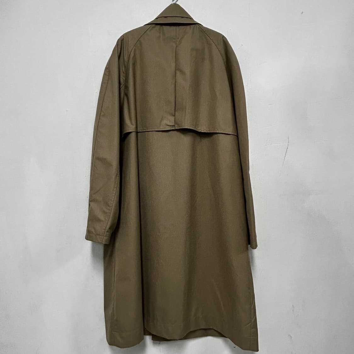 파르티멘토 트렌치 코트 카키색 상품이미지3