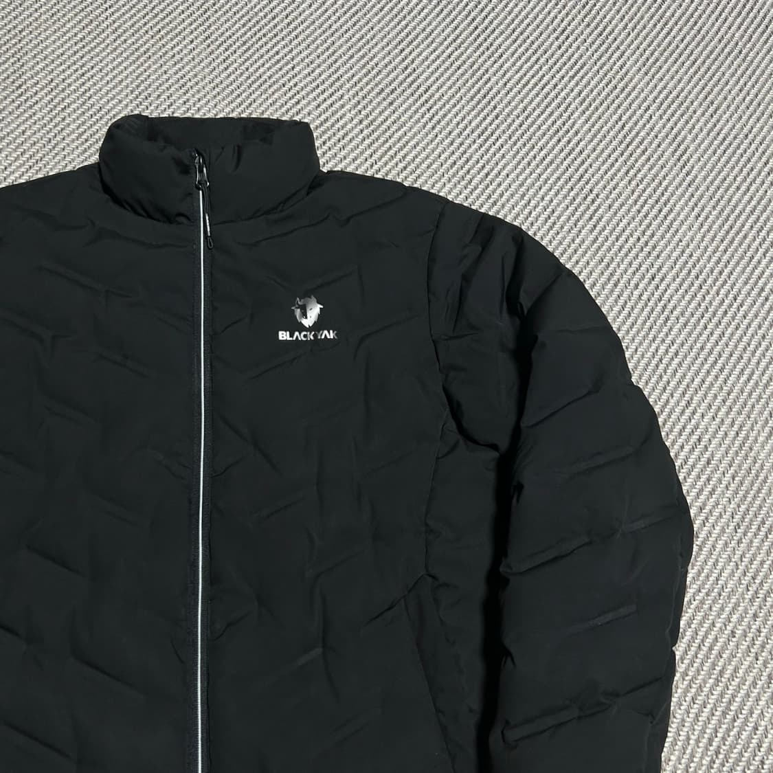 [L] BlackYak 블랙야크 제로스팟 다운 경량 패딩 자켓 상품이미지3