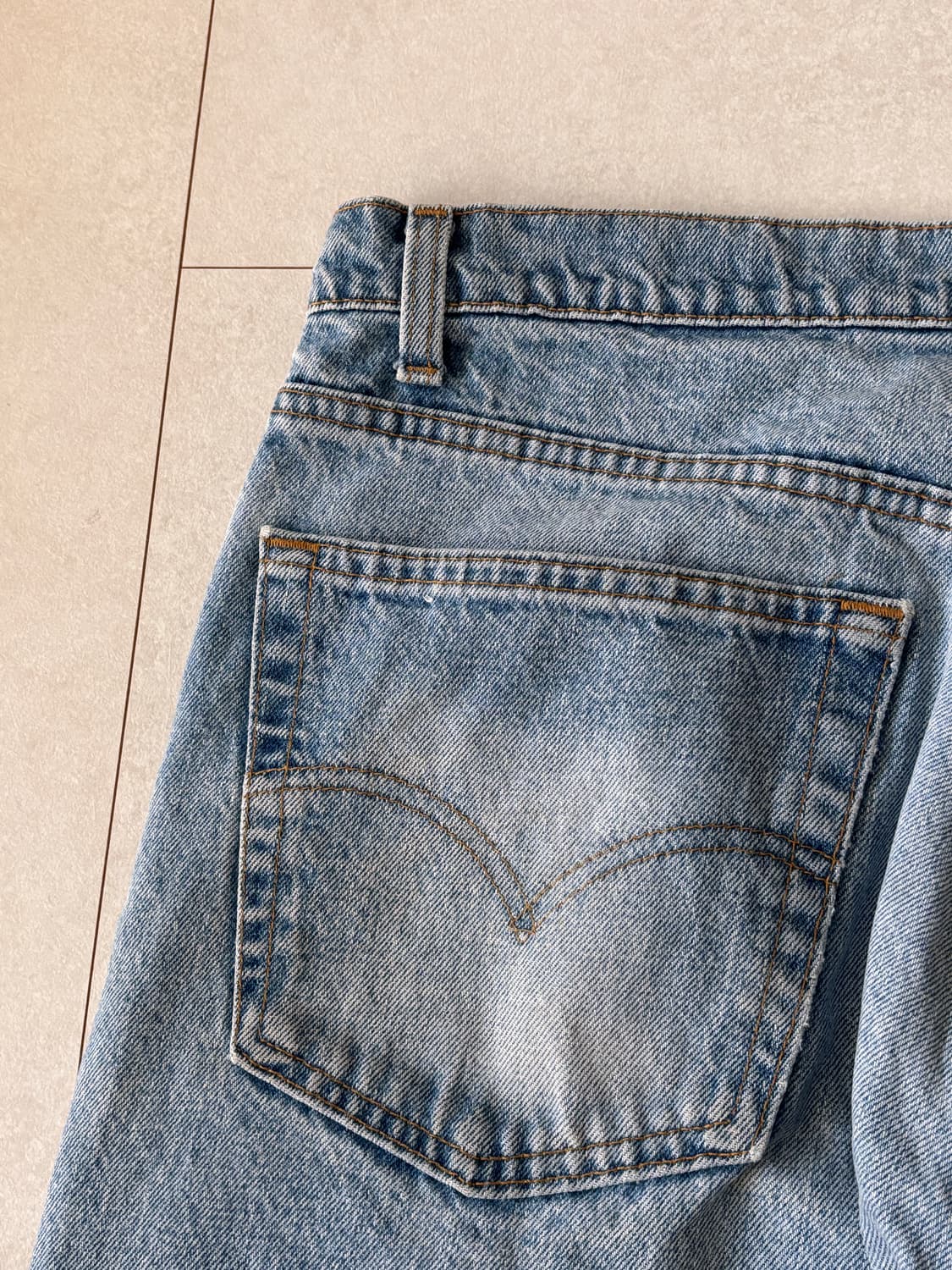 아는 사람들만 가져가는 90s 리바이스 565(엑스트라 와이드)38/36 상품이미지7