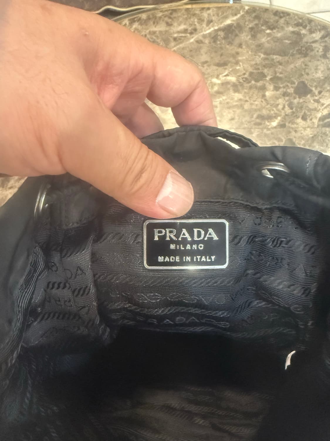 정품 프라다 나일론 원포켓 백팩 팝니다 상품이미지8