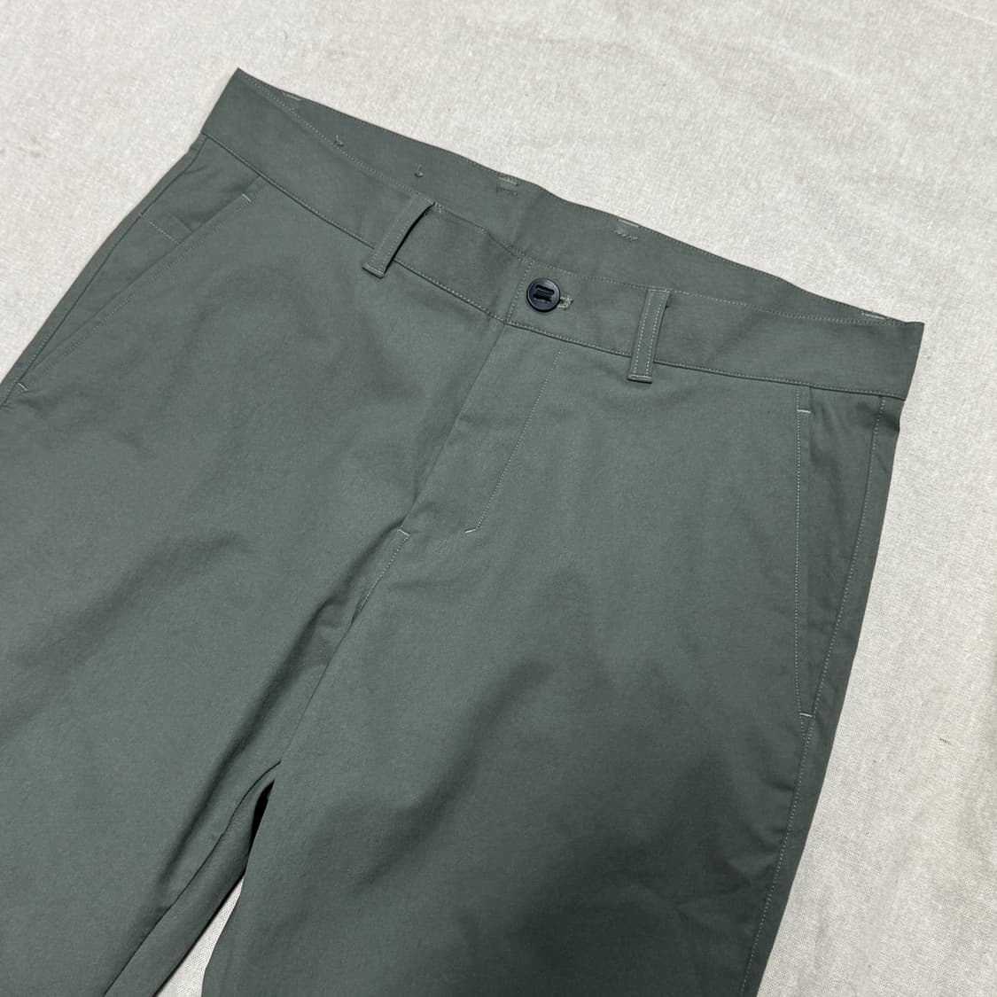 룰루레몬 나일론 카키 팬츠 34 상품이미지2