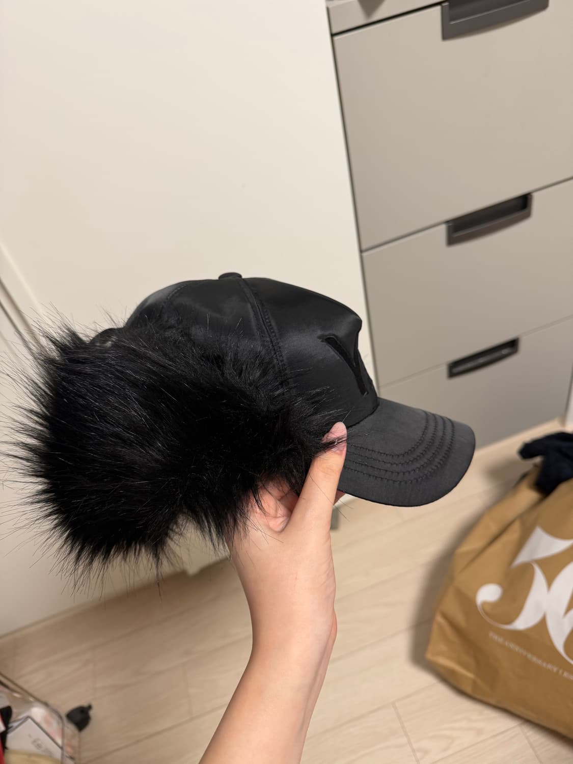 오픈와이와이 닝닝 퍼 모자 상품이미지4