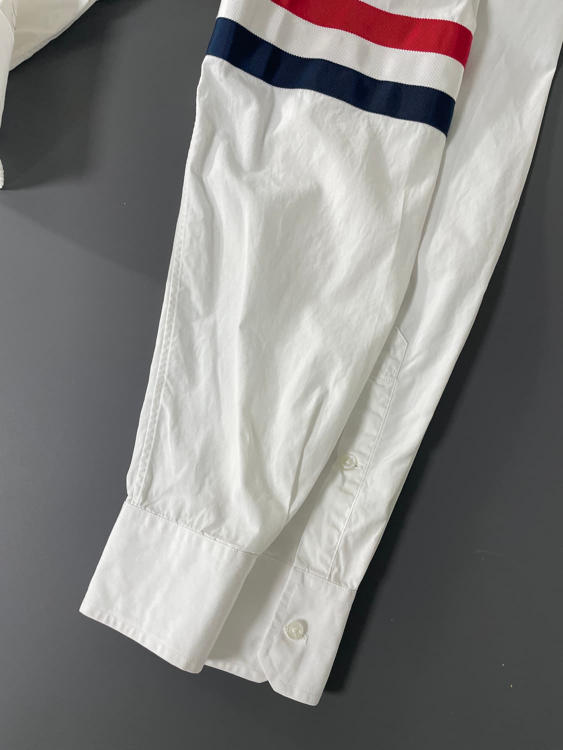 [3] 톰브라운 삼선 완장 포플린 셔츠 MADE IN USA 상품이미지7