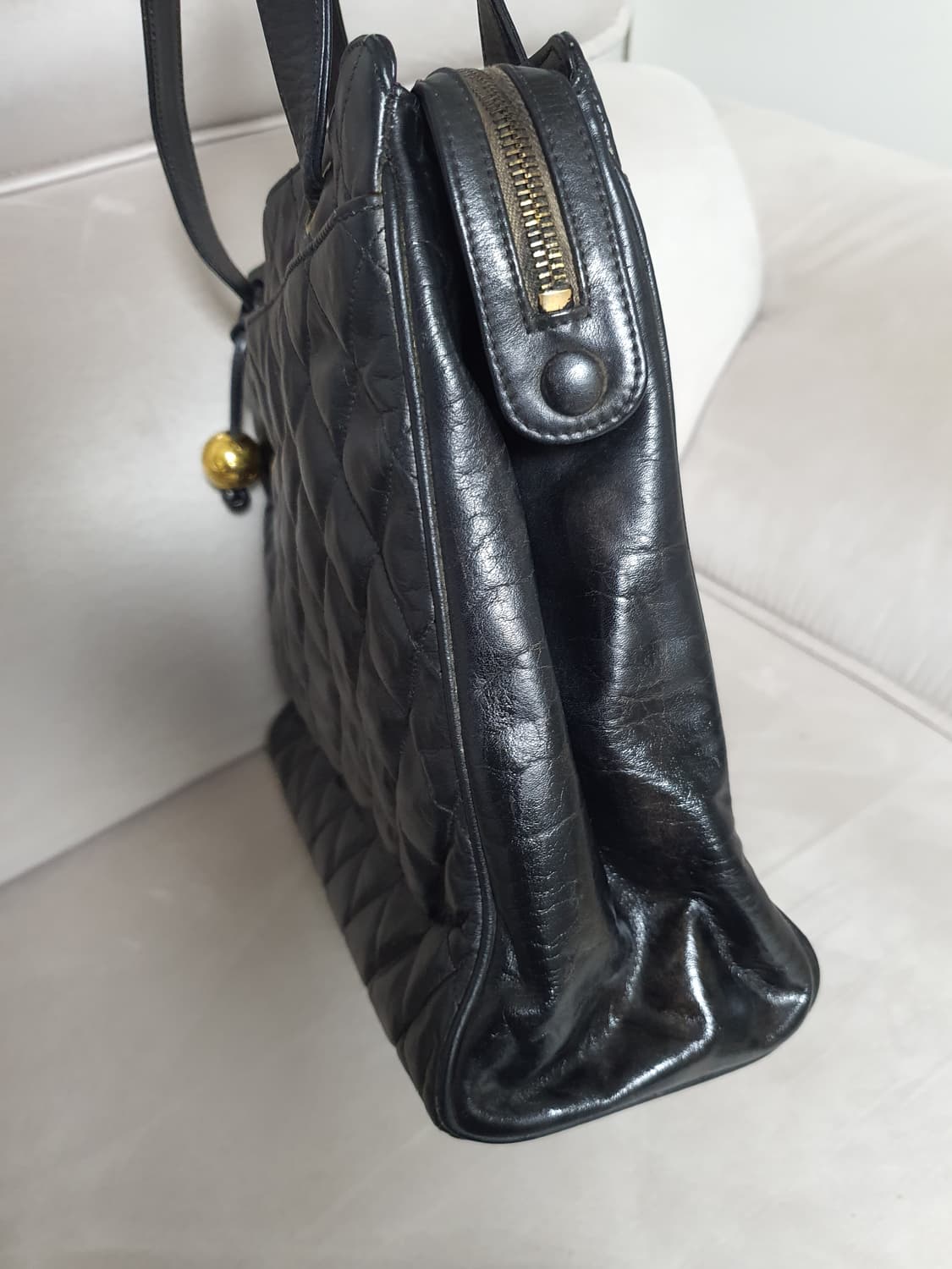 샤넬 골든볼 숄더백 상품이미지3