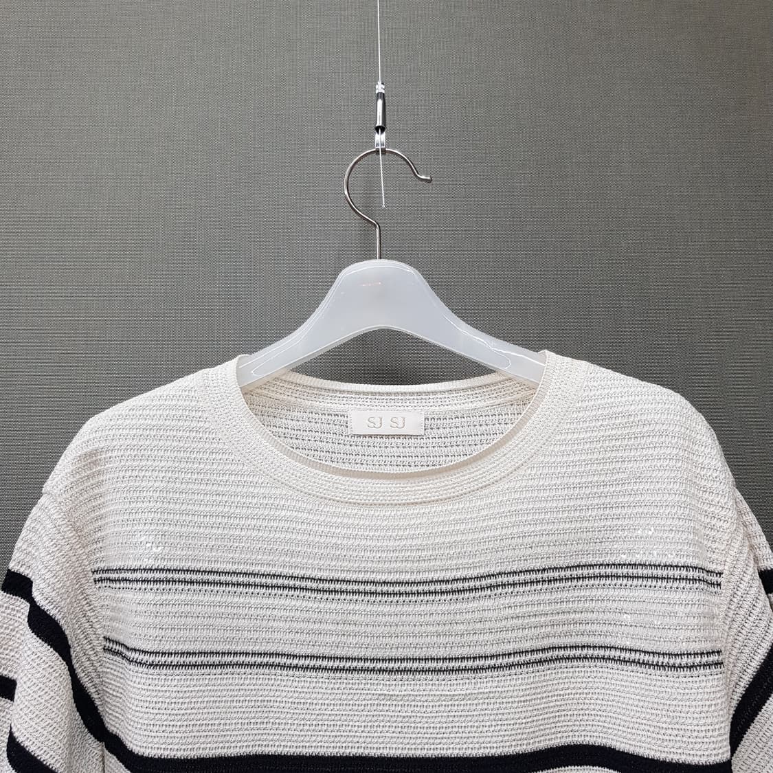한섬 SJSJ 2024 반팔 니트 F사이즈 상품이미지2