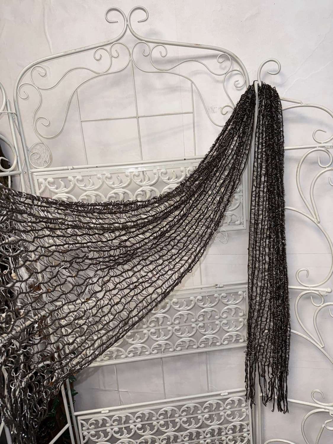 Dark brown spangled grunge net muffler 상품이미지2