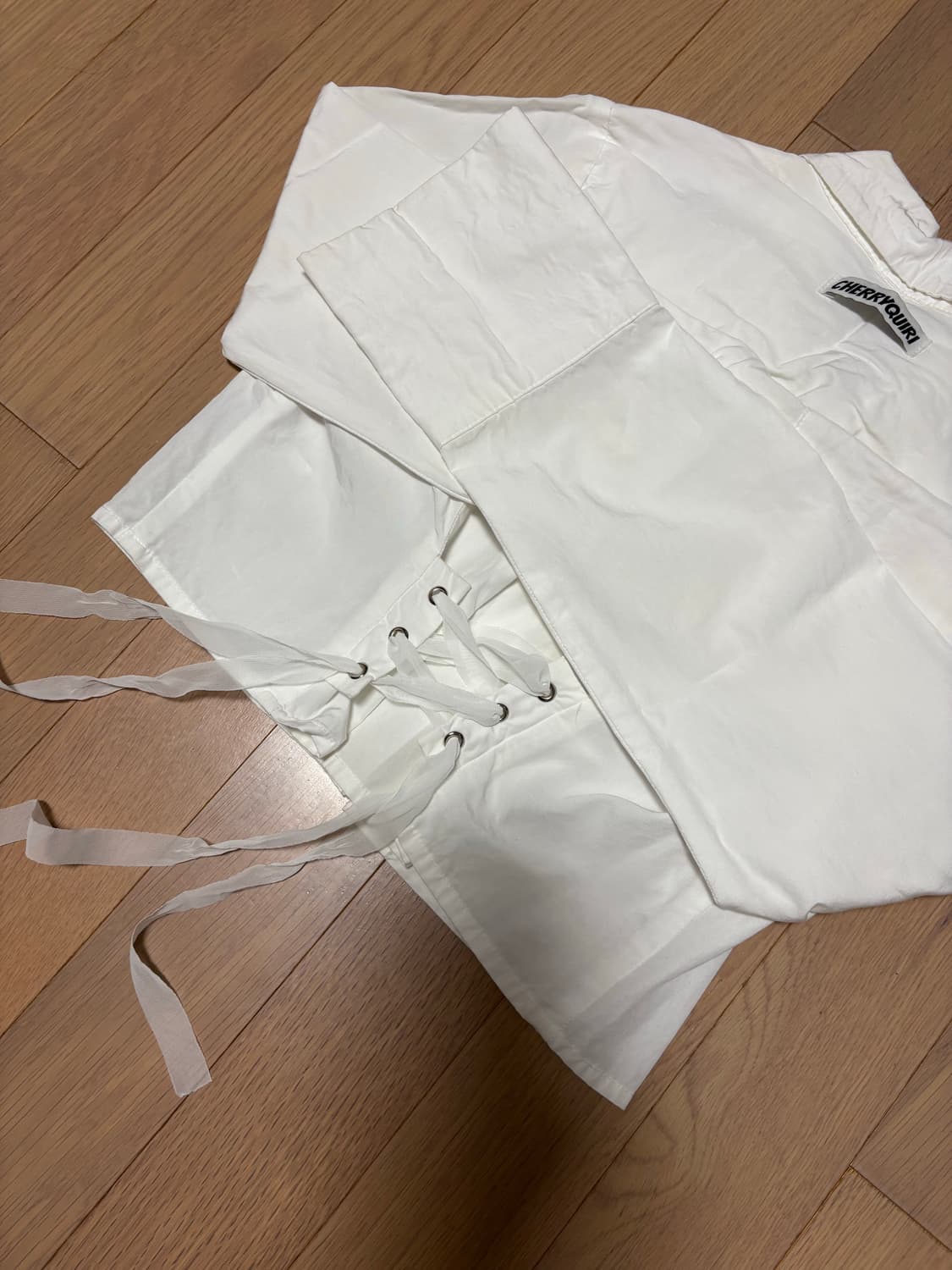 체리퀴리 크롭 셔츠 상품이미지1