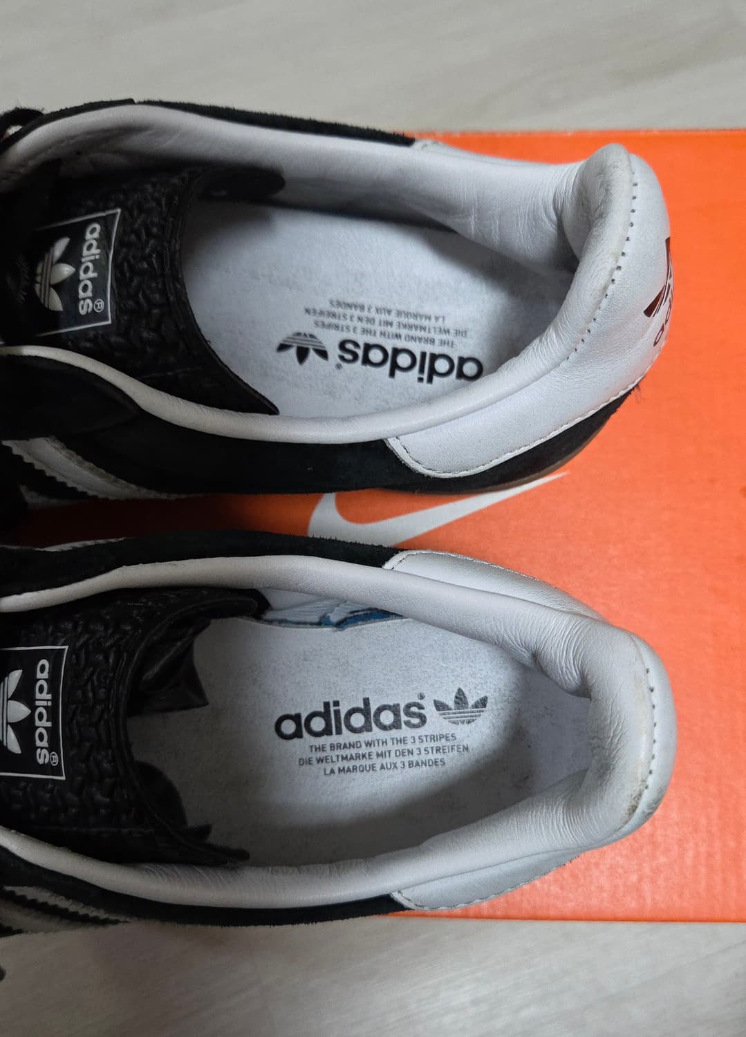 아디다스 인도어 가젤 블랙 상품이미지5