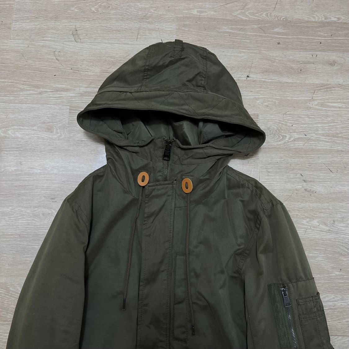 캘빈클라인 진스 여성 포켓 후드 야상점퍼 [카키] M/95 상품이미지2