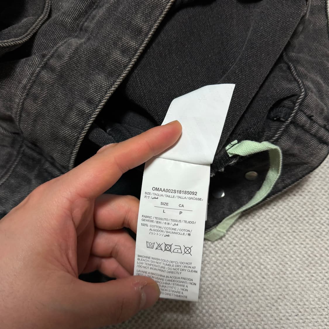 오프화이트 명화 블랙 데님 트러커 자켓 상품이미지5