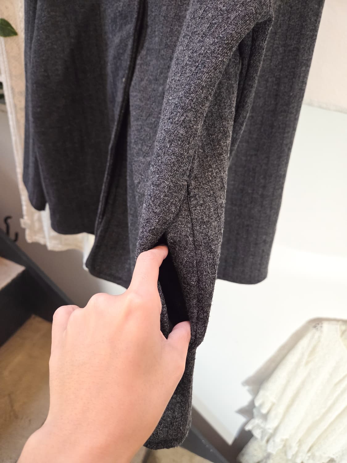 차콜 후드 아우터 상품이미지4