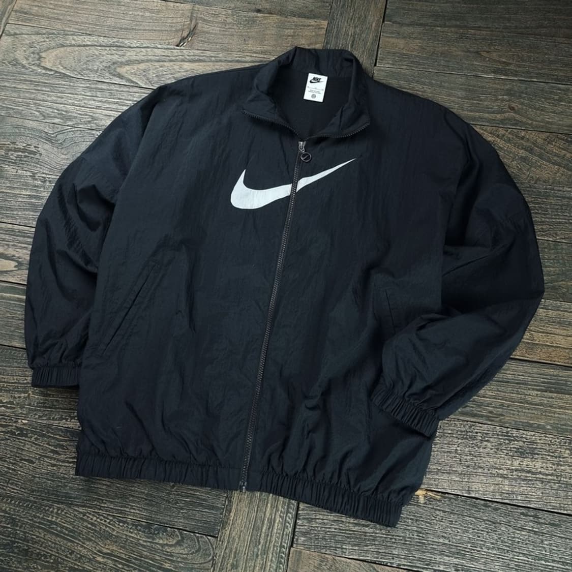 [나이키] 빅스우시 오버핏 바람막이 자켓 블랙 M19023 상품이미지1