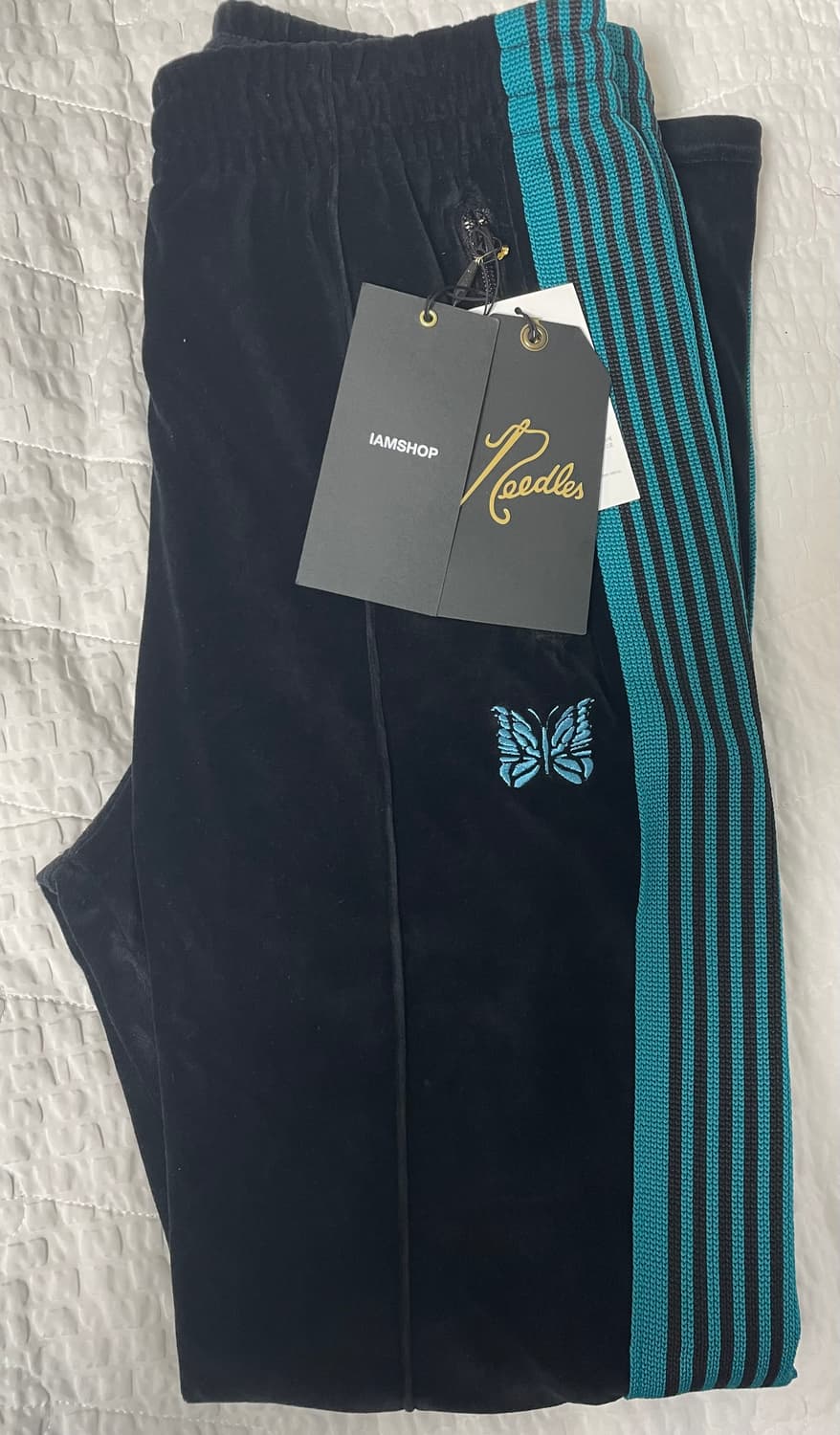 니들스 벨루어 트랙팬츠 블랙 상품이미지1