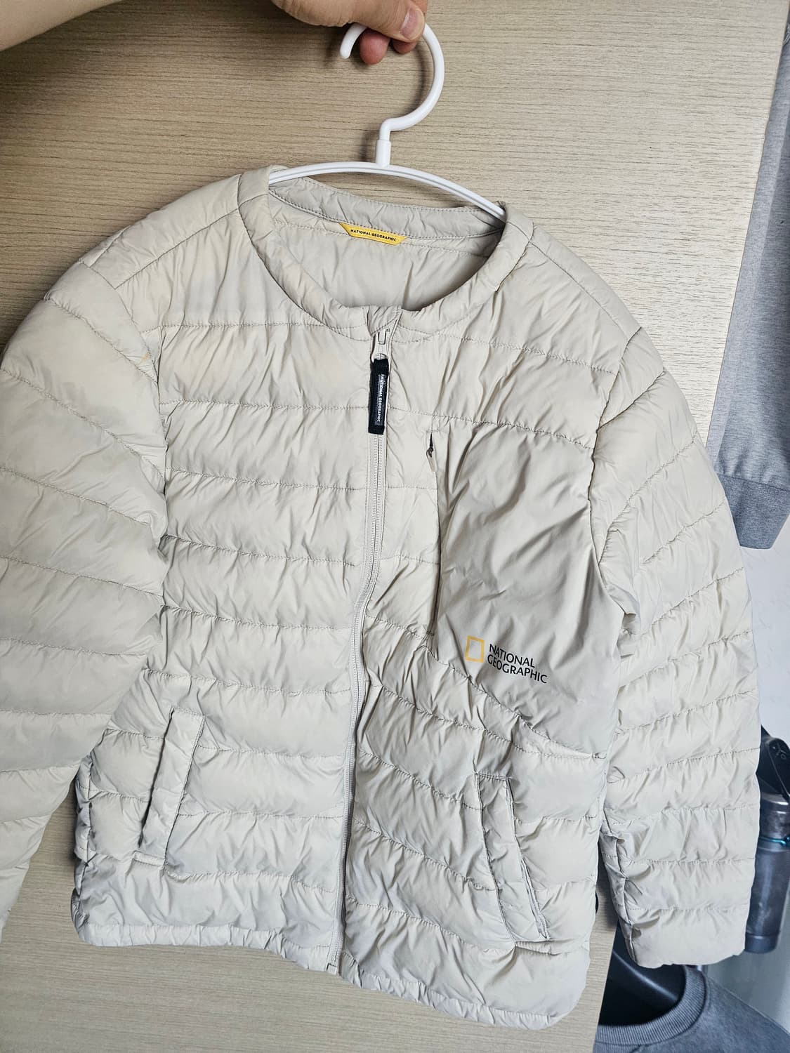 내셔널지오그래픽 경량 구스패딩 xs 상품이미지1