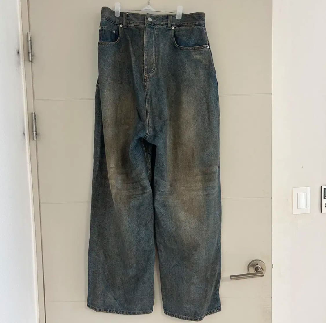 [2]프로젝트gr 코티드 백워드 데님 팬츠 블루 상품이미지4