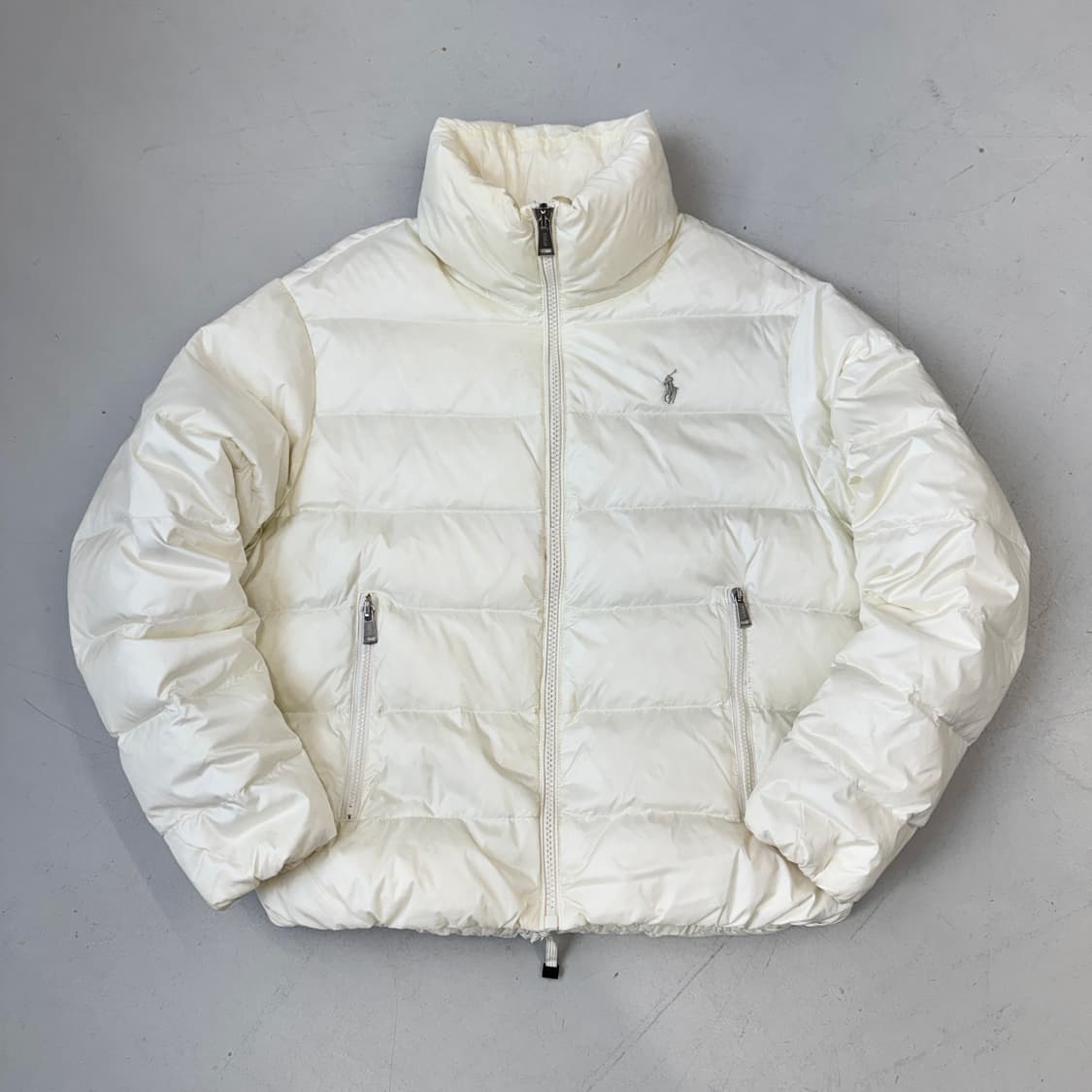 폴로 신형 포니 화이트 푸퍼 덕다운 패딩 화이트 상품이미지2