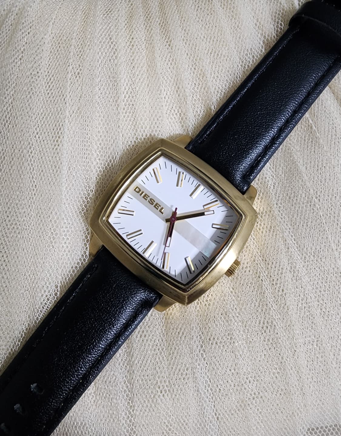 디젤 골드 프레임 손목시계 공용 상품이미지4