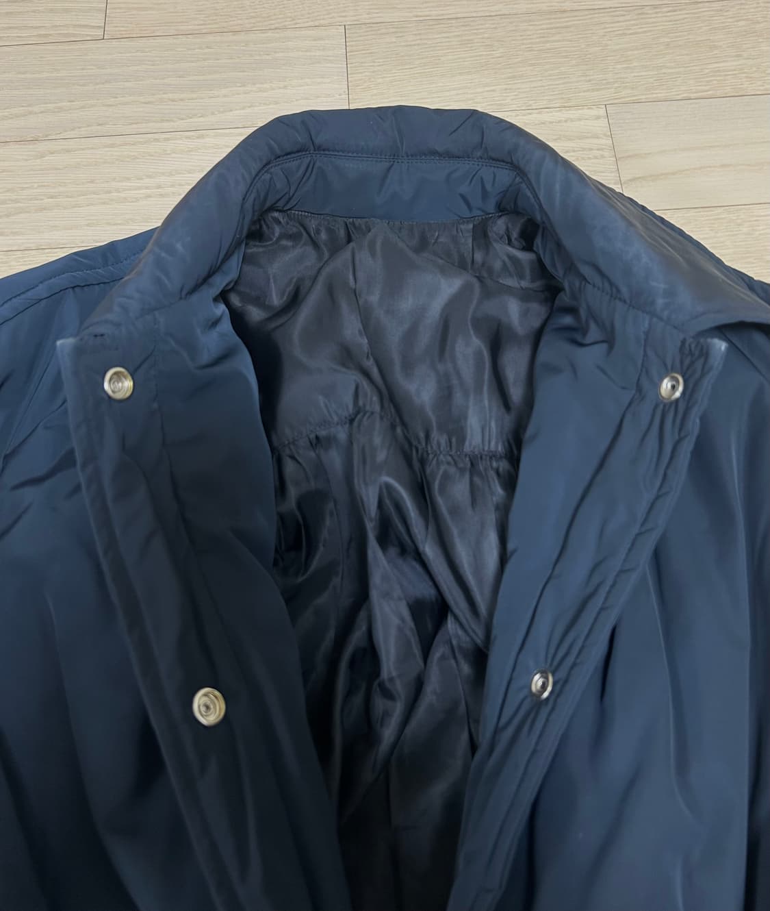 코스모스 칼라 셔링 패딩 네이비 상품이미지4