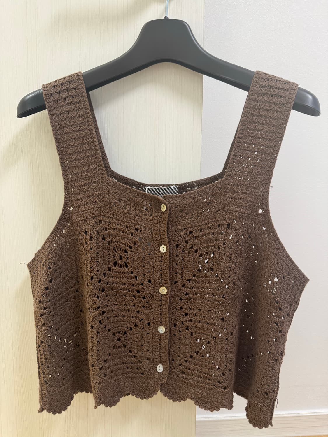 A토션버튼 갈색 니트조끼 판매  상품이미지2