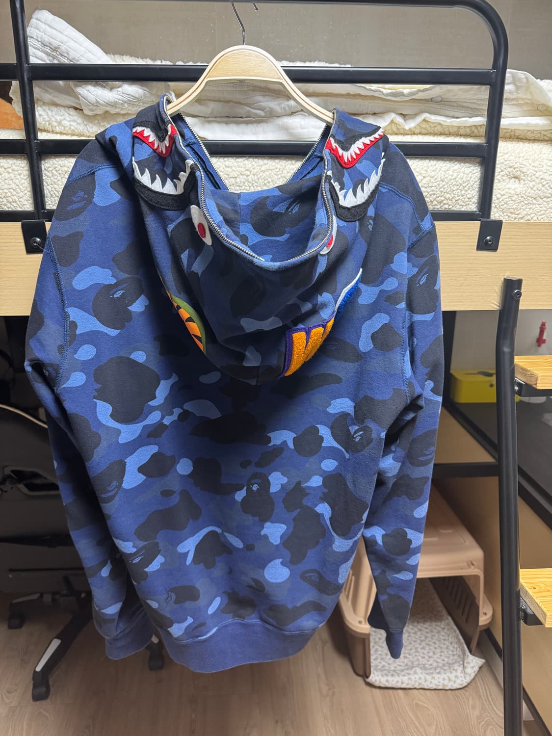 베이프 컬러 카모 샤크 풀 집업 후드 네이비 상품이미지5