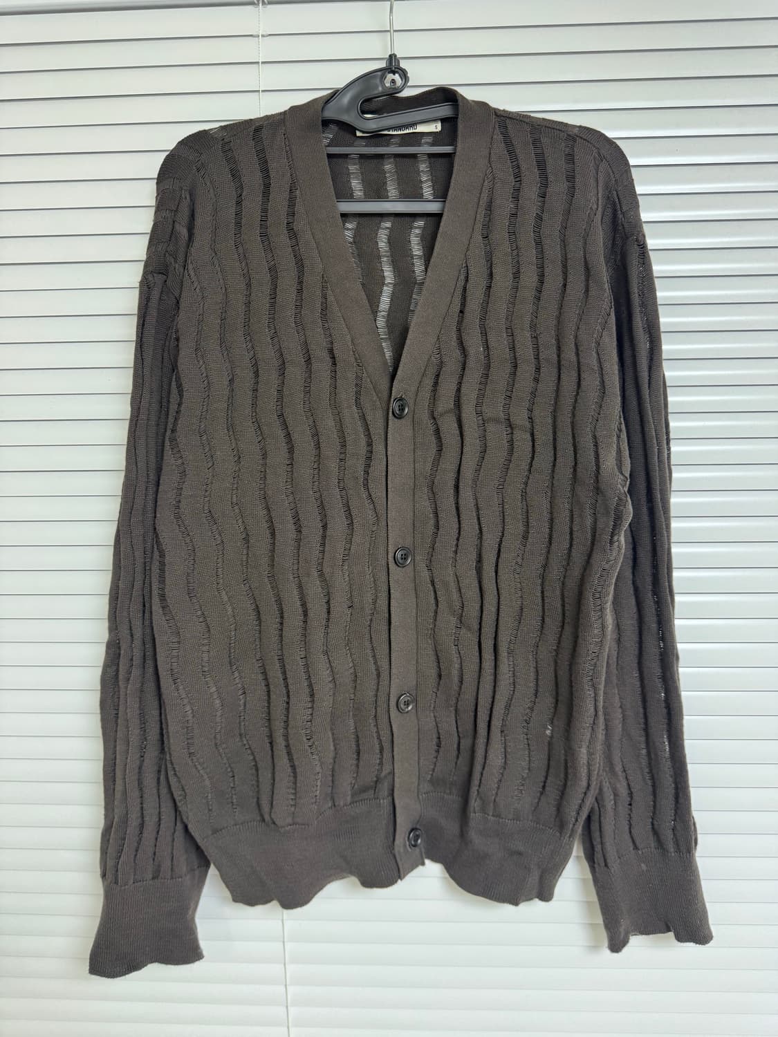 비슬로우 메쉬 브이넥 가디건 상품이미지1