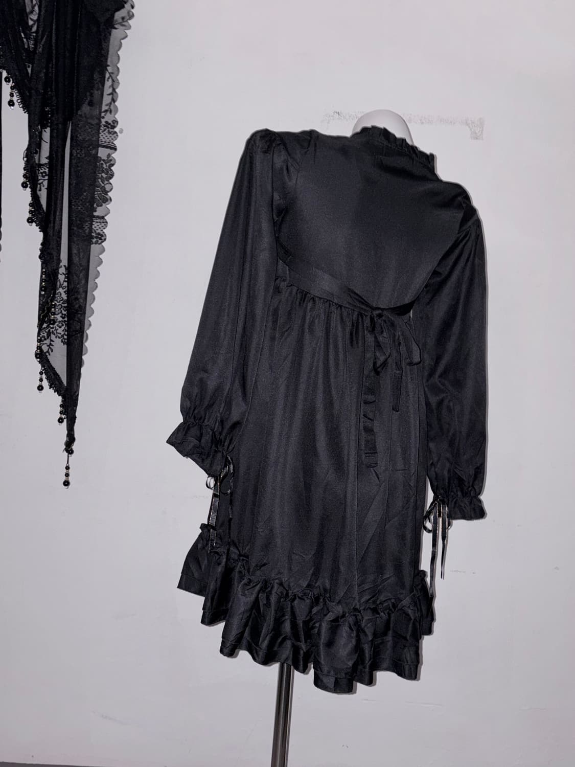 고딕드레스 고스로리타 고딕인형 프릴 레이스  상품이미지2