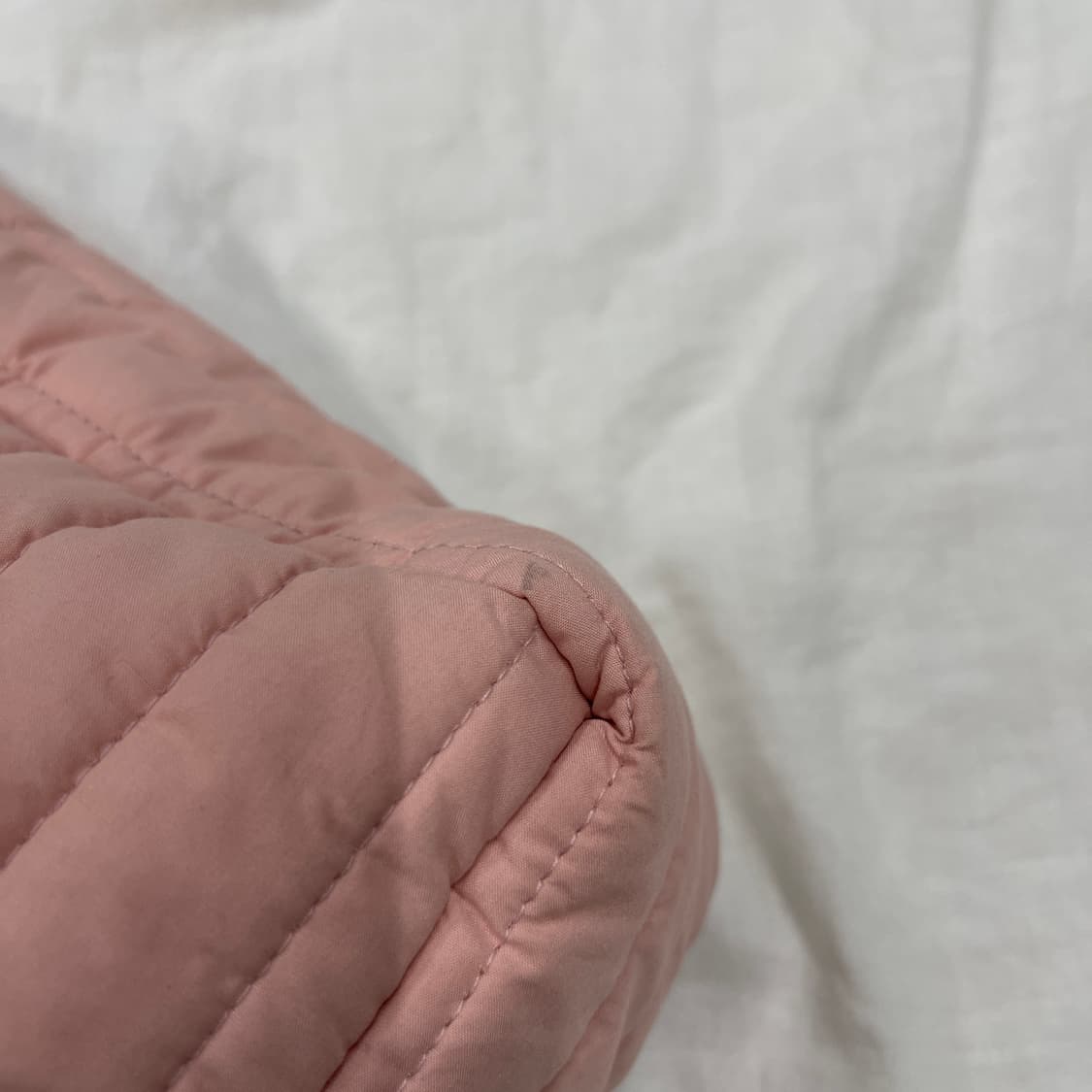시엔느 퀄팅 패딩백 토트백 가방 베이비 핑크 상품이미지5
