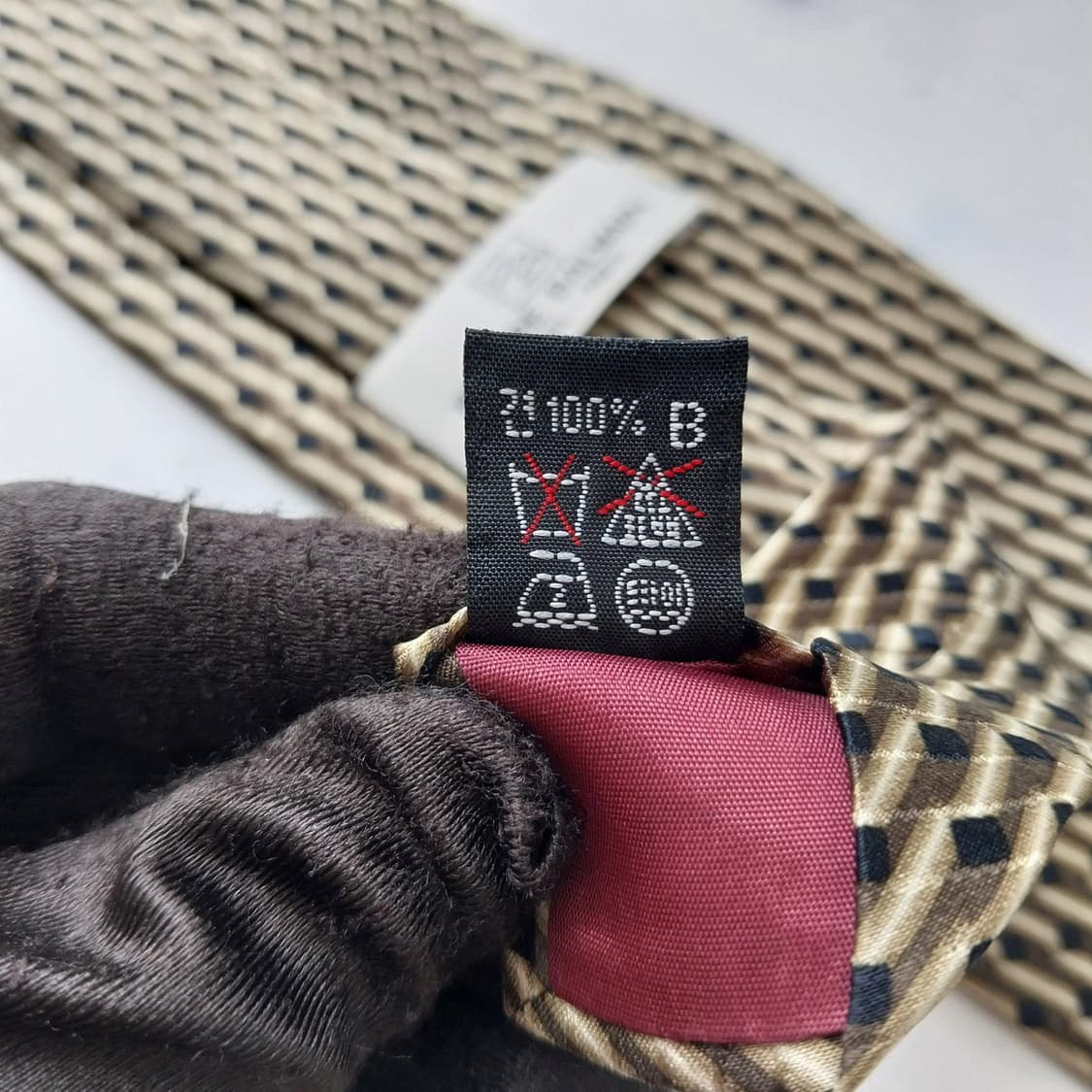 피에르 발망 실크 브라운 기하 패턴 넥타이 9.8cm A+등급 K2574 상품이미지10