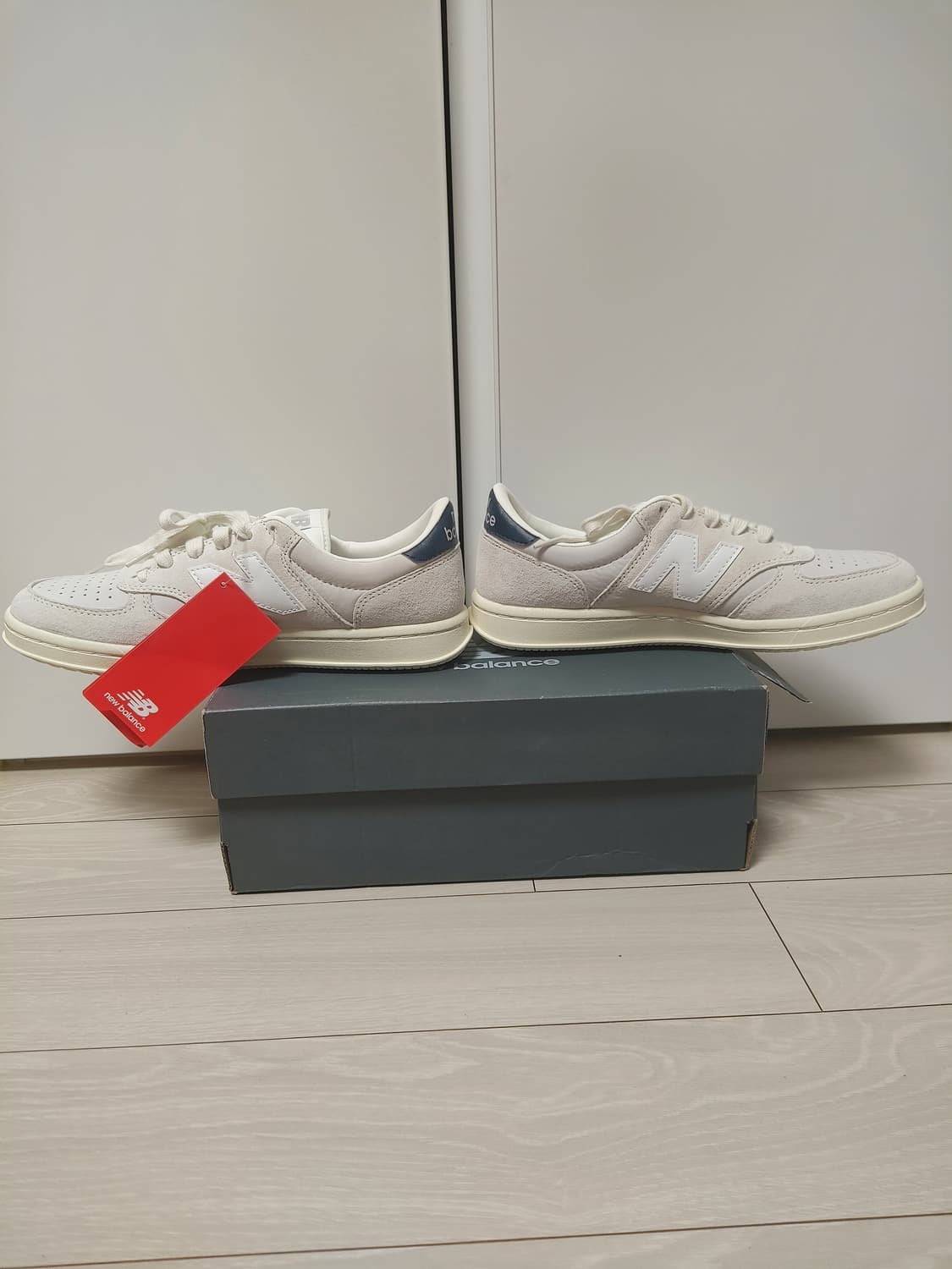 새상품 뉴발란스 T500 275 상품이미지3