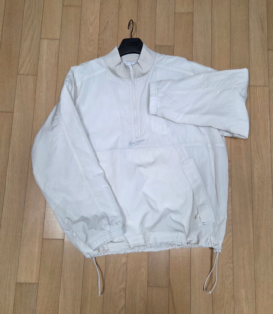 슈프림 x 나이키 립스탑 풀오버 화이트 상품이미지1