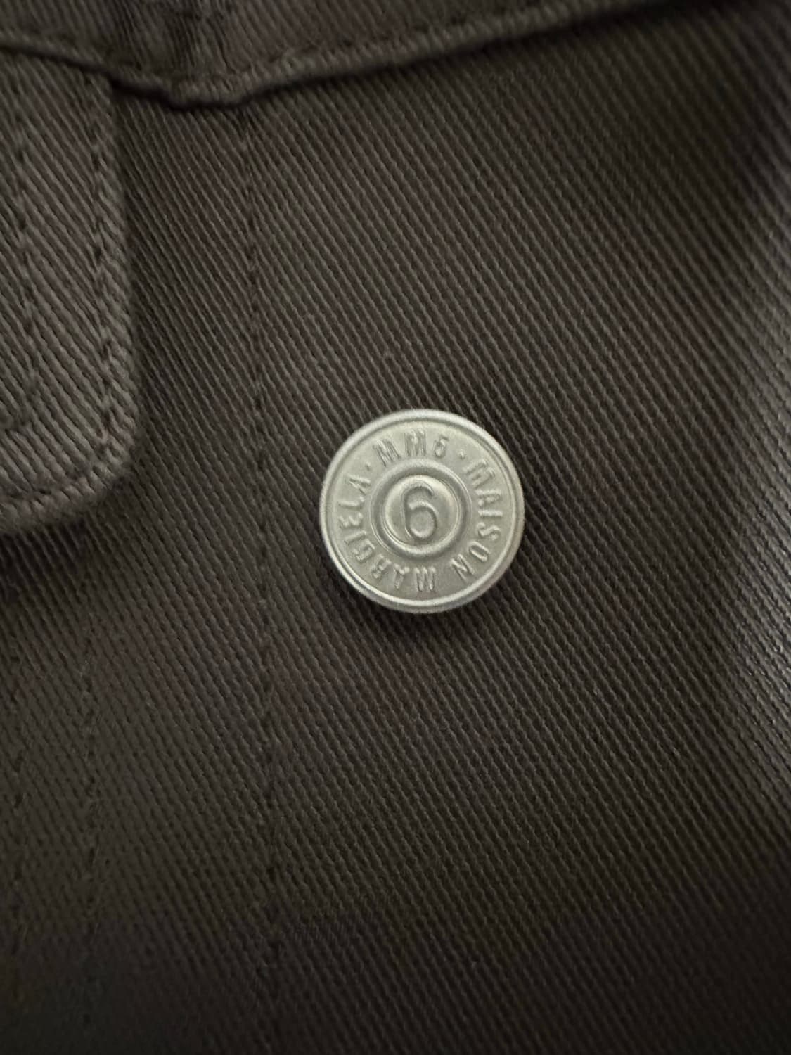 [50사이즈/2회착] MM6 스티치 코튼 자켓 브라운 상품이미지4