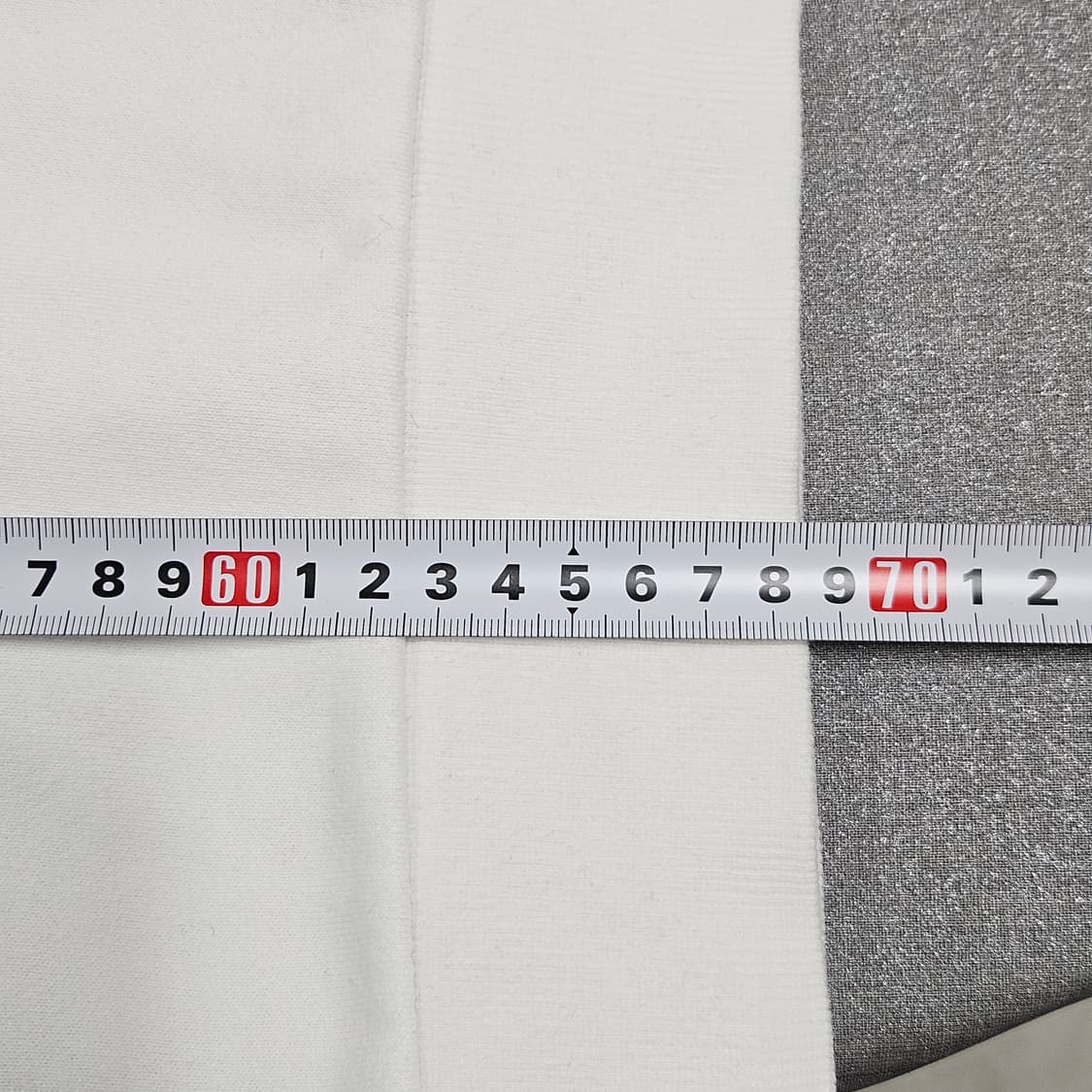 XL 게스 GUESS 화이트 기모 맨투맨 상품이미지9